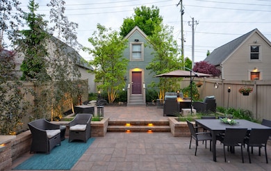 1050 Perry St, Columbus, OH 43201 - photo 2