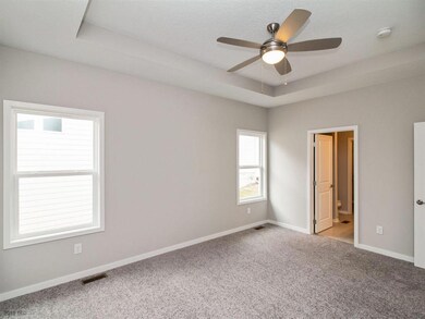 9608 Marnewood Dr, Johnston, IA 50131 - photo 7