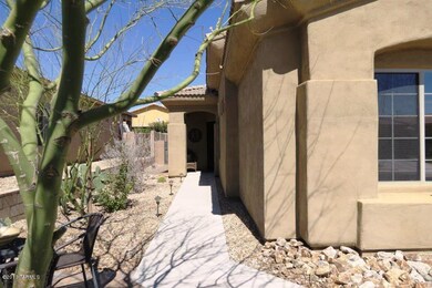 105 E. Placita del Polen