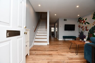 5257 Washington St unit 2, West Roxbury, MA 02132 - photo 2