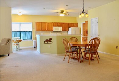 4869 Derby Ln, Macungie, PA 18062 - photo 6