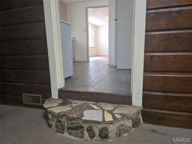 102 Branch Ln, Crocker, MO 65452 - photo 7