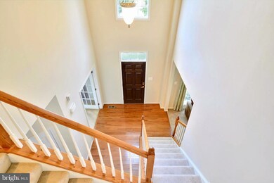 15512 Glastonbury Way, Upper Marlboro, MD 20774 - photo 2