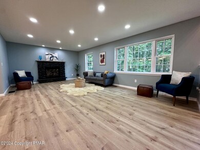 3128 Wintergreen Ln, Pocono Summit, PA 18346 - photo 7