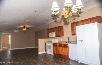 226 King St unit 100, Cocoa, FL 32922 - photo 3