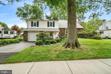 198 Share Dr, Morrisville, PA 19067 - photo 3