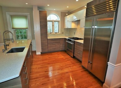 38 Pleasant St, Whitman, MA 02382 - photo 5