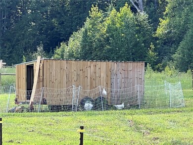 400 Zion School Rd, Easley, SC 29642 - photo 5