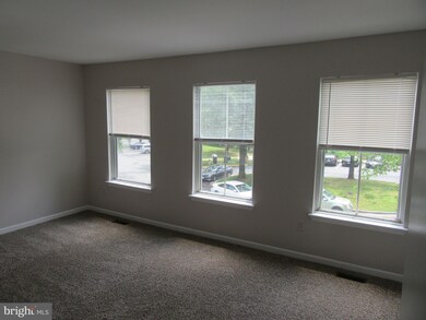 3551 Cherry Hill Ct, Beltsville, MD 20705 - photo 3