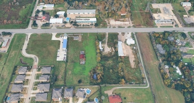 6731 W Broadway St, Brookside Vl, TX 77581 - photo 3