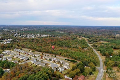 5582 Flowes Store Rd, Concord, NC 28025 - photo 4