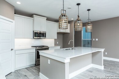 1414 E Sandalwood Ln, San Antonio, TX 78209 - photo 5