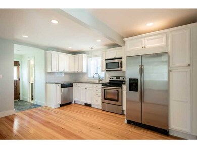 111 Connection St, Newport, RI 02840 - photo 5