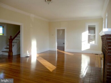 218 E Washington St, Riverside, NJ 08075 - photo 5