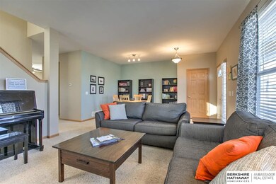 2416 S River Rock Dr, Papillion, NE 68046 - photo 7