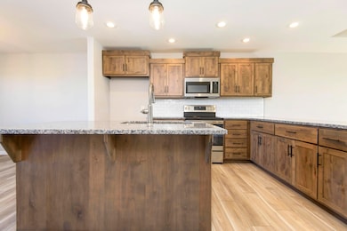 1915 W Woodhaven Dr unit Lot 102, Ozark, MO 65721 - photo 5