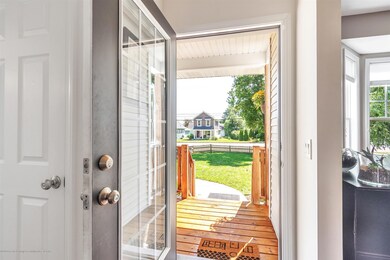 05-1325 Burcham Dr-WindowStill-Real