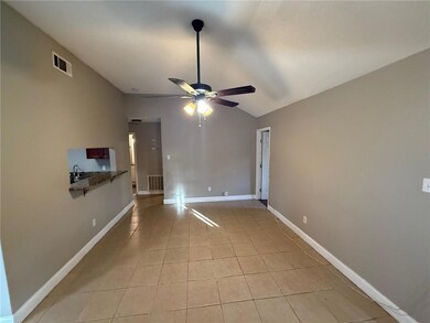 2717 Laurie Ln, Marrero, LA 70072 - photo 2