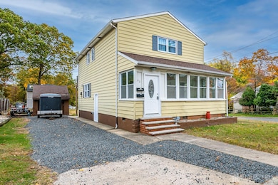 93 Player Ave, Edison, NJ 08817 - photo 2