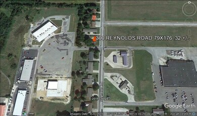 300 Reynolds Rd, Paragould, AR 72450 - photo 2