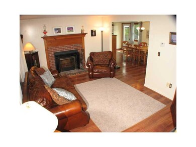 82 Norton Rd, Kittery, ME 03904 - photo 2