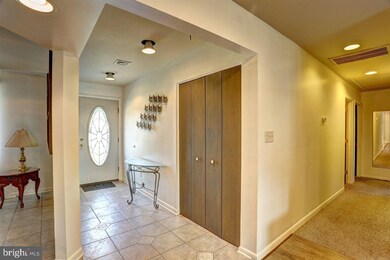 256 Kempton Ave, Harrisburg, PA 17111 - photo 2