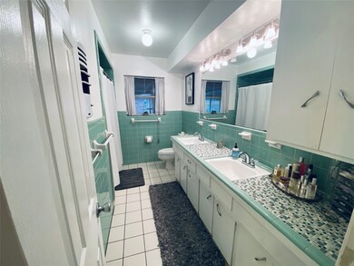 512 Moody St, Houston, TX 77009 - photo 2