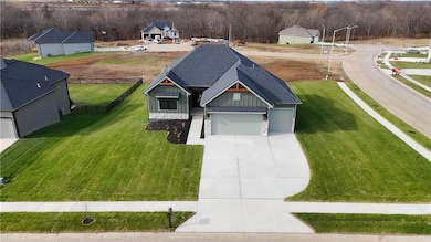 12160 N Tracy Ave, Kansas City, MO 64165 - photo 7