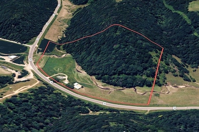 11565 Us Hwy 18, Prairie Du Chien, WI 53821 - photo 3