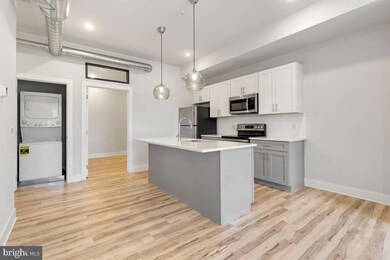 2440 44 Kensington Ave unit 301, Philadelphia, PA 19125 - photo 4
