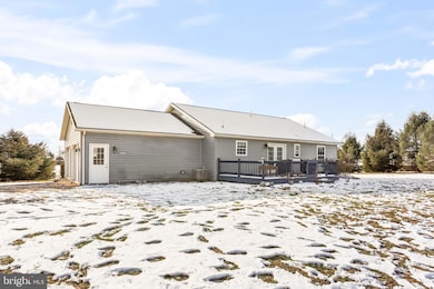 102 Deerview Dr, Newville, PA 17241 - photo 4