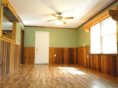 12561 Whitaker Dr, Rolla, MO 65401 - photo 2