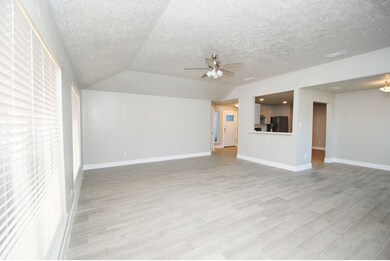 7415 Ridgeberry Dr, Houston, TX 77095 - photo 2