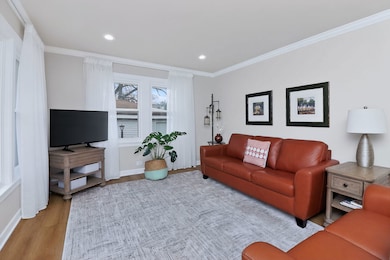 1601 Bristol Ave, Westchester, IL 60154 - photo 7