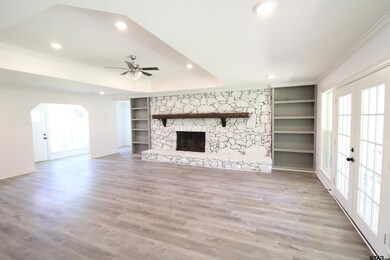 408 Holiday Ln, Tyler, TX 75703 - photo 3