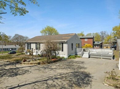 568 Middle St, East Weymouth, MA 02189 - photo 4