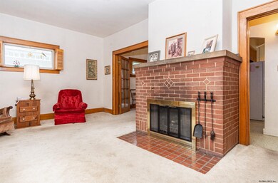 10 Vine St, Schenectady, NY 12302 - photo 7