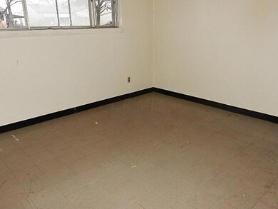 3777 Lynward Rd, Columbus, OH 43228 - photo 7