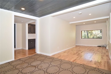 105 S Killingly Rd, Foster, RI 02825 - photo 7