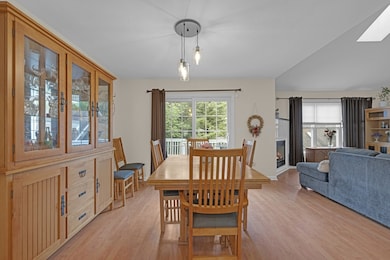 7 Jefferson Ct unit 7, Uxbridge, MA 01569 - photo 4