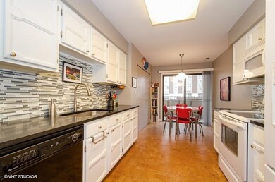 9240 Gross Point Rd unit 107C, Skokie, IL 60077 - photo 7