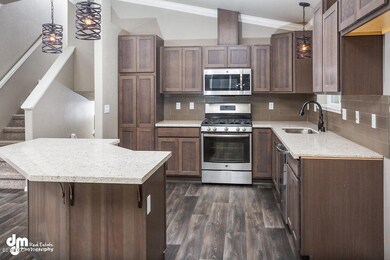 Kitchen_DMD_6136-SMALL