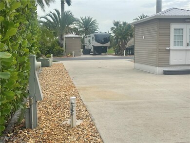 5200 Cypress Trail Resort Cir, Fort Myers, FL 33905 - photo 3