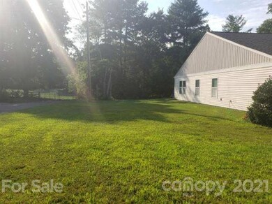 1103 Valley St, Statesville, NC 28677 - photo 2