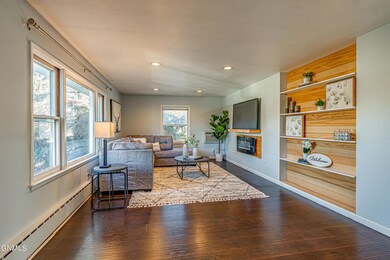 1125N17thSt101922_00009