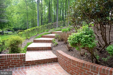 5849 Windsor Retreat, Warrenton, VA 20187 - photo 3