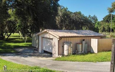 330 Lake Mirror Dr, Lake Placid, FL 33852 - photo 6