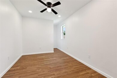 BEDROOM2