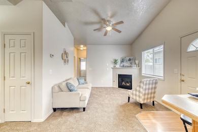 926 S Diamond St, Nampa, ID 83686 - photo 4