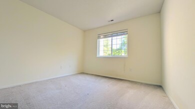 11481 Stoney Point Place, Germantown, MD 20876 - photo 4